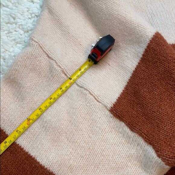 Volcom Two Toned Sweater - Picture 6 of 6